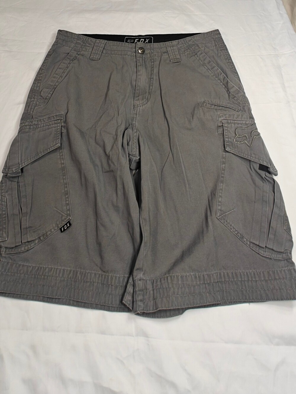 Fox Men's Gray Cargo Shorts with Multiple Pockets